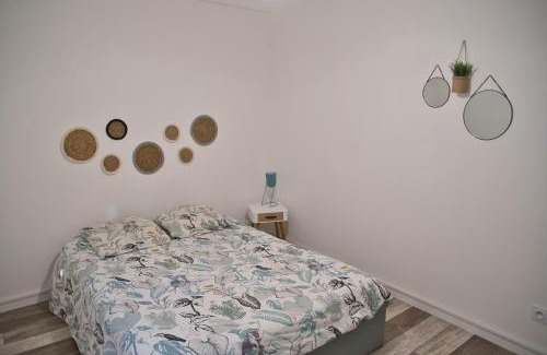 Joigny Apartment | Serene Coeur Joigny: Nature Retreat with 8.2/10 Rating