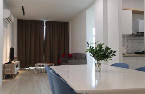 Kuching Apartment | Zen66 Roxy Serviced Apartment