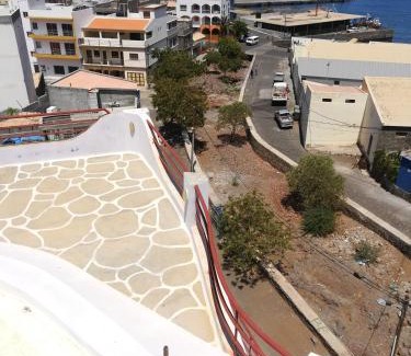Tarrafal de Sao Nicolau Apartment | Inviting Zena Star: Oceanfront Comfort for Every Traveler