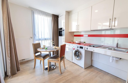 Frejus City Centre Apartment | Zenao Appart Hôtel Fréjus