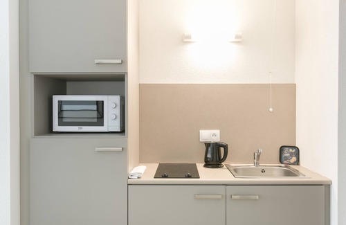 Mulhouse House | Discover Zenao Appart'hôtels Mulhouse: Pet-Friendly Comfort