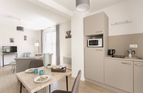 Mulhouse House | Discover Zenao Appart'hôtels Mulhouse: Pet-Friendly Comfort
