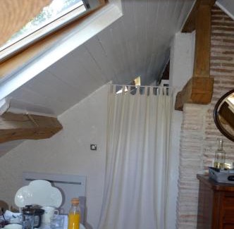 Saint-Jean-le-Blanc House | Relax at ZenBreak Chambre with Park Views & Family-Friendly Amenities