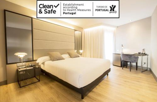 Sao Sebastiao da Pedreira Hotel | Discover Zenit Lisboa: Pet-Friendly 4-Star Comfort & Dining