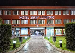 Logrono Hotel | Discover Zenit Logroño: Pet-Friendly Comfort Awaits