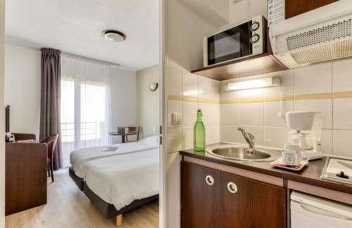 Beziers Apartment | Pet-Friendly Zenitude Hôtel-Résidences Béziers Centre Stay
