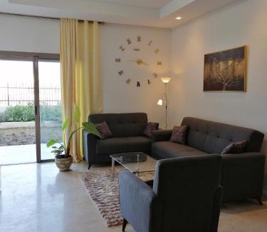 Ain Harrouda Apartment | Zenitude