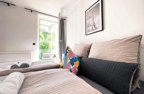 Zentrum-Sued Apartment | Central Vacation Apartment with Parking and Balcony