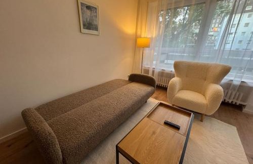 Golzheim Apartment | Central Düsseldorf Apartment Steps from Messe & Rhein