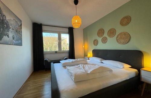 Weststadt Sudlicher Teil Apartment | Central 2-Room Apartment by Rabe - Near Coffee-Bar & Church