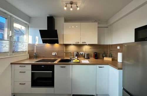 Weststadt Sudlicher Teil Apartment | Central 2-Room Apartment by Rabe - Near Coffee-Bar & Church