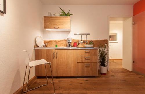 Wuerzburg Apartment | Family-Friendly Retreat at Ringpark-Ferien - 8.1/10 Rated