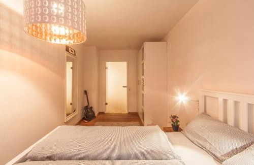 Wuerzburg Apartment | Family-Friendly Retreat at Ringpark-Ferien - 8.1/10 Rated
