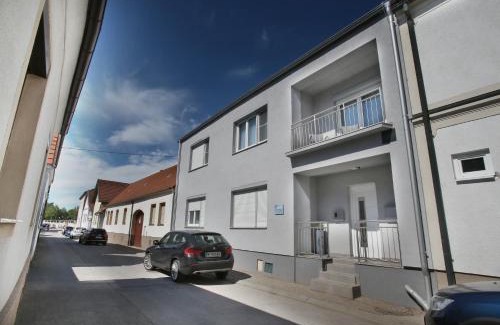 Morbisch am See Apartment | Discover Zentrum 2 Mörbisch: Rated 9.3, Pet-Friendly Stay