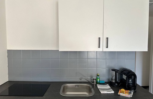 Karlsruhe City Centre Apartment | Prime Location: 1-Bedroom Apartment with Breakfast Included