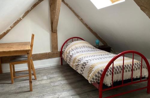 Couetron-Au-Perche Bed & Breakfast | Oceanfront ZenView Studios: Pet-Friendly & Family-Oriented