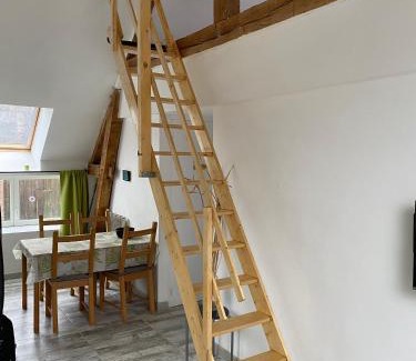 Couetron-Au-Perche Bed & Breakfast | Oceanfront ZenView Studios: Pet-Friendly & Family-Oriented
