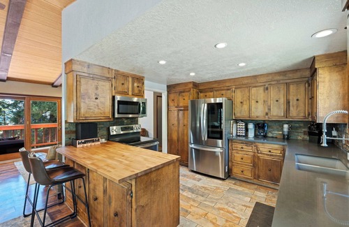 Zephyr Cove House | Discover Our Tahoe Retreat: Lake Views & Pet-Friendly Stay