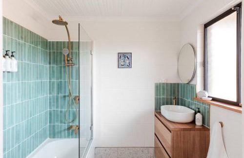 Coles Bay House | Zephyr House