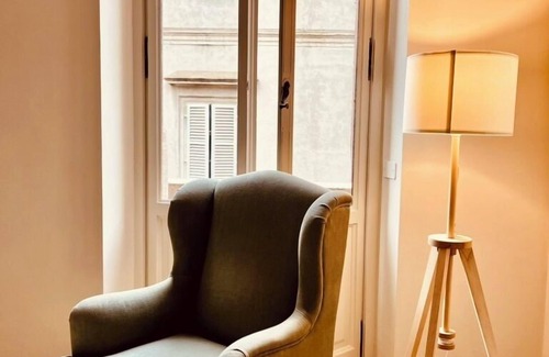 Centro Storico Apartment | Elegant Apartment in Palazzo Scotti, Piacenza Awaits You