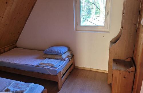 Chancza House | Pet-Friendly Retreat at Zespół Domków Letniskowych Chańcza