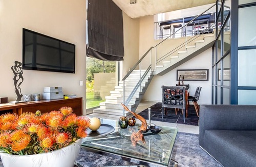 Trawal House | Zevenbosch Guest Villa