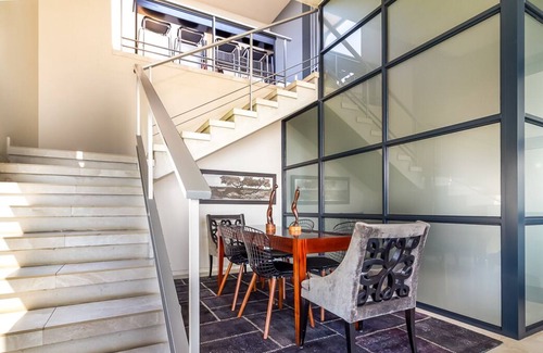 Trawal House | Zevenbosch Guest Villa