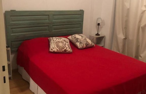 Colegiales Apartment | Pet-Friendly Zgodan: Guest Rated 10/10 with Pool & Kids' Fun