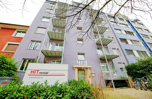 Center Apartment | Discover Comfort at ZH Bordeaux - Letzigrund HITrental