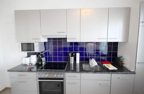 Center Apartment | ZH Jade - Letzigrund HITrental Apartment with Premier Amenities