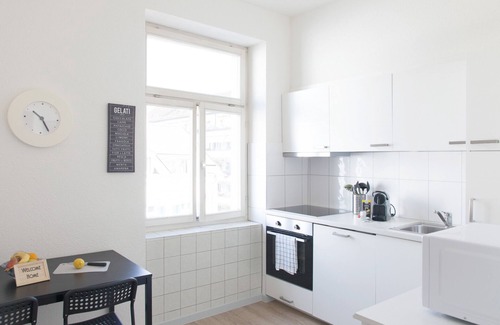 Seefeld Apartment | Top-Rated ZH Seefeld - Hitrental Apartment with Spa & Kitchen