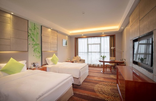 Yongding Hotel | Luxury Zhangjiajie Huatian Hotel with Family-Friendly Amenities