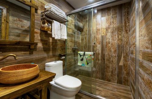Wulingyuan House | Discover Comfort at Zhangjiajie One City One Inn