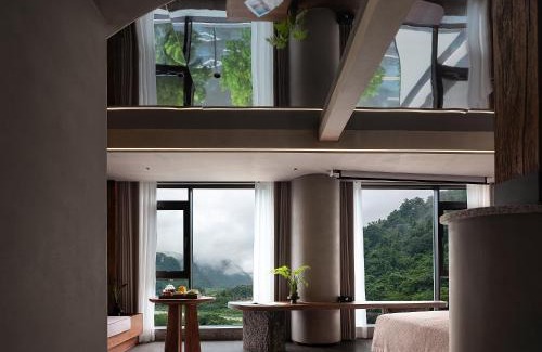 Wulingyuan Hotel | Experience Zhangjiajie Utopia Hotel: 5-Star Family Oasis