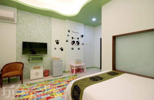 Wujie Bed & Breakfast | Family-Friendly Zhen Ai B&B with 9/10 Guest Rating
