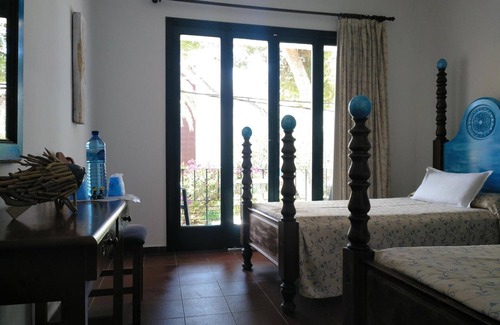 Son Moll Bed & Breakfast | Cozy Zhimbad B&B by the Sea with Spa and Restaurant