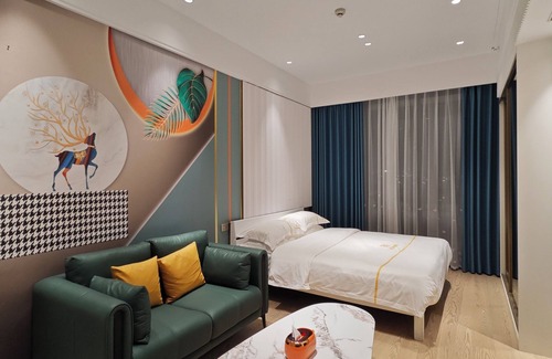 Xiangzhou District Apartment | Family-Friendly Retreat at BoShengManZhiHuiFuWuGongYu