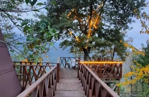 Basiskele Resort | ZİRVE DAĞ EVİ