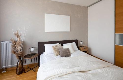Avoti Apartment | Cozy Ziedondarza Park One Bedroom Apartment with Balcony
