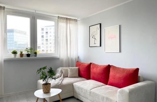 Krzyki Apartment | Top-Rated Zielińskiego Apartment with 24-Hour Self Check-In