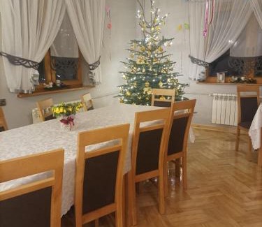 Przyborow House | Child-Friendly Retreat at Zielona Zagroda - Rated 9.5/10