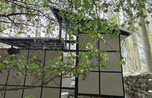 Hunza Ski Chalet | Discover Zihin With Forest View - Pet Friendly Retreat