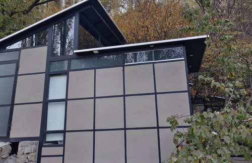 Hunza Ski Chalet | Discover Zihin With Forest View - Pet Friendly Retreat