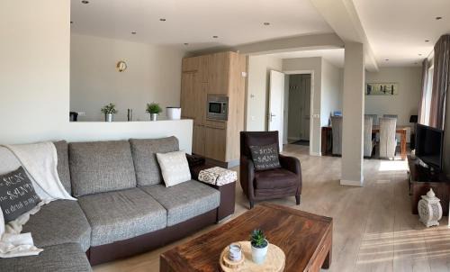Municipality of Katwijk Apartment | Oceanfront Zilvermeeuw: Family-Friendly with Hot Tub & Views