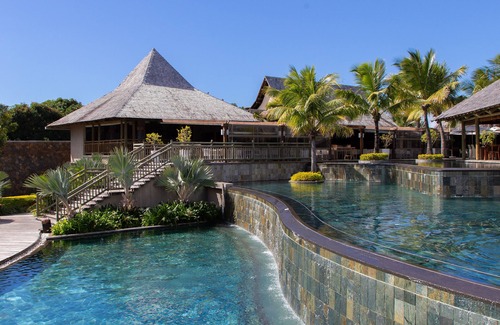 Calodyne Resort | Experience Zilwa Attitude: 4-Star Ocean View Getaway