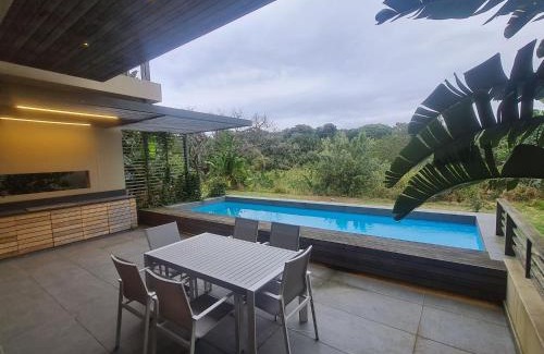 Port Zimbali House | Cozy Zimbali Ocean's Edge with Pool and Family Amenities