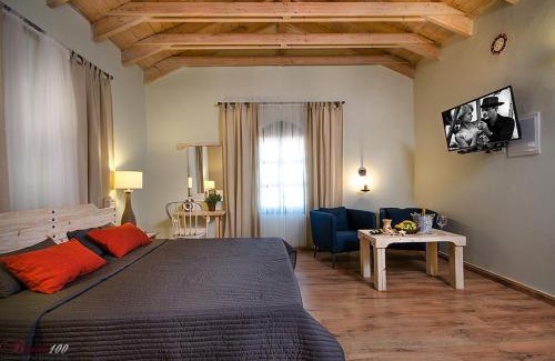 Zikhron Ya'aqov Cabin | Discover Zimer Baronita: Enjoy Breakfast & Great Reviews