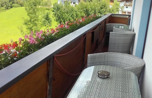 Buch in Tirol Apartment | Family-Friendly Getaway at Zimmer 3 - Haus Pfandler