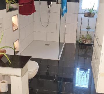 Alsbach-Haehnlein House | Cozy Zimmer an der Bergstraße: Family-Friendly Retreat