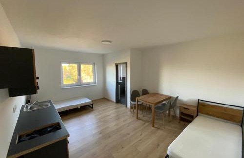 Rotgesbuttel Apartment | Family-Friendly Stay at Zimmer Rötgesbüttel